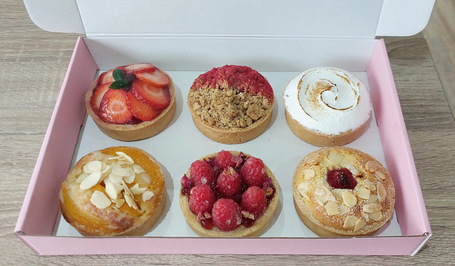 Mixed box of tarts