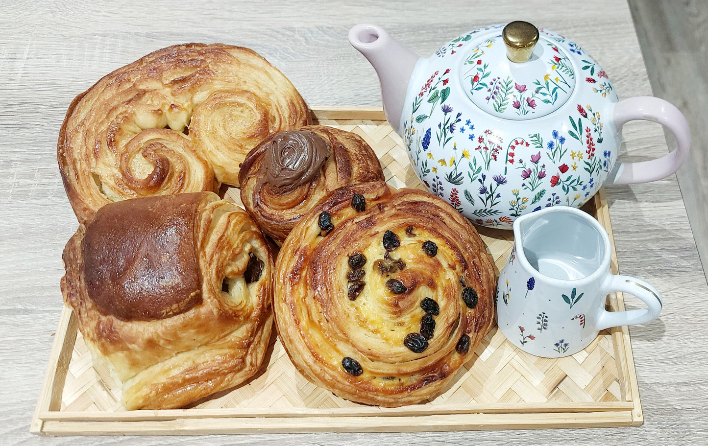 Mixed box of Breakfast Pastries