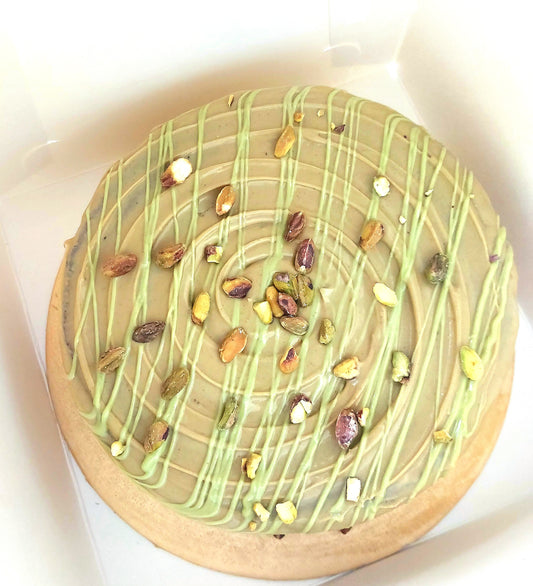 Large Pistachio Gateaux ( feeds 10/12)